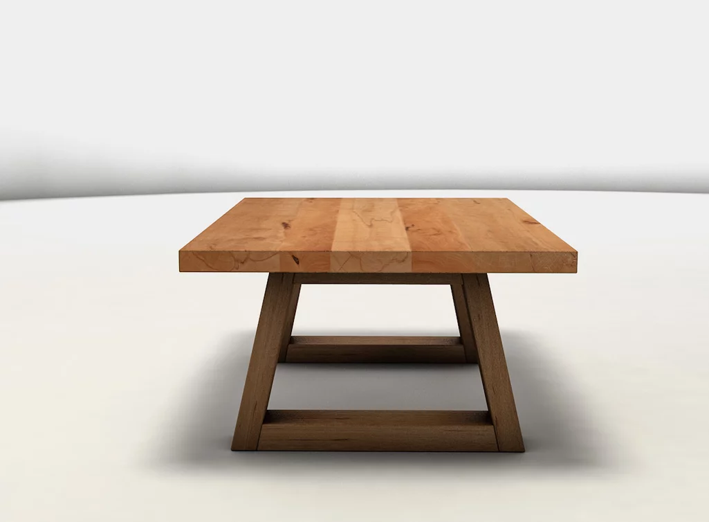 Kernbuche Couchtisch nach Maß mit Tischkufen in Rautenform gefertigt