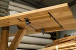 Massivholz Esstisch mit Ansteckplatte aus Eiche verbunden durch Holz-Steckarme