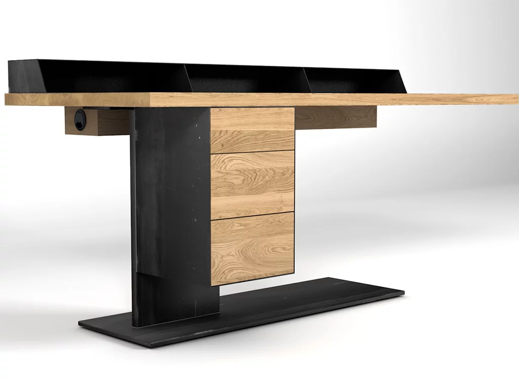 Schreibtisch Massivholz Eiche kombiniert mit einem Stahlgestell