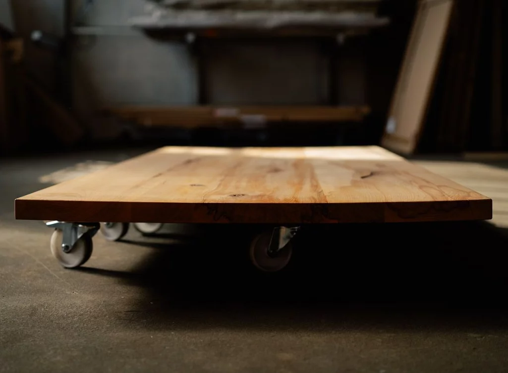 Kernbuche Tischplatte in leicht geschüsselter Form