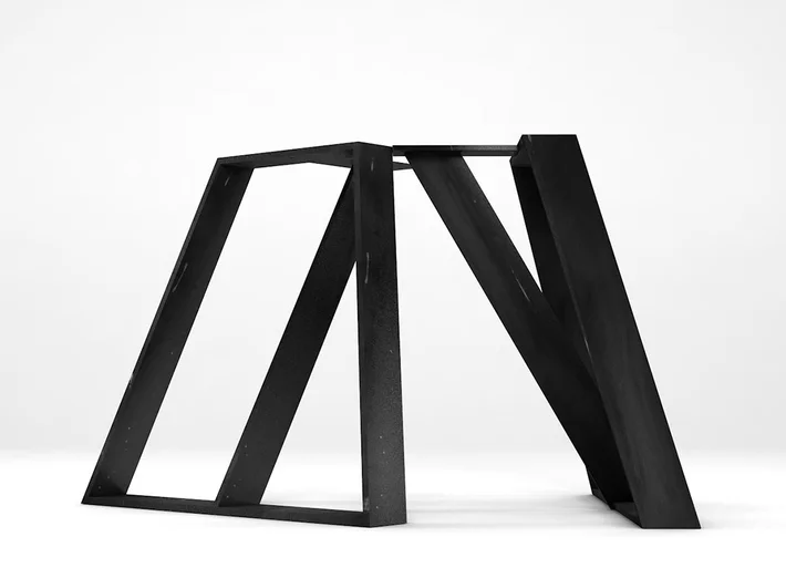 Tischuntergestell Metall auf Maß mit minimalistischer Schrägstellung
