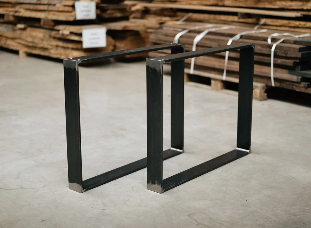 Stahlkufen im minimalistischen Design - Maßanfertigung Stahlkufen im minimalistischen Design - Maßanfertigung