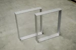 Vollmassive Tischkufen aus Stahl-Flachband-Profilen - Abbildung in RAL9006