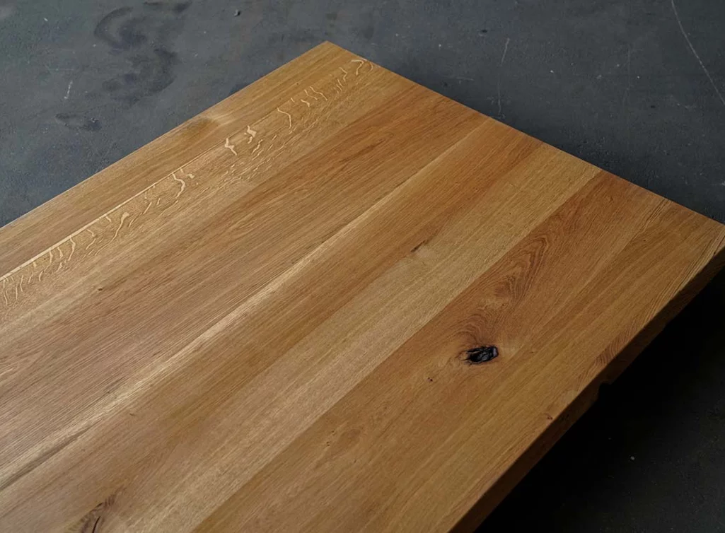 Baumkanten Tischplatte Eiche astig in 268x108cm