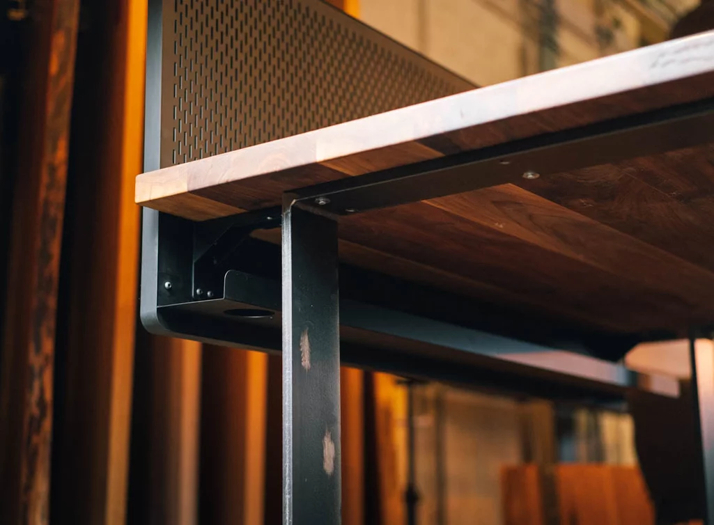 Schreibtisch Rückwand modular mit verschiedenem Zubehör zur Auswahl