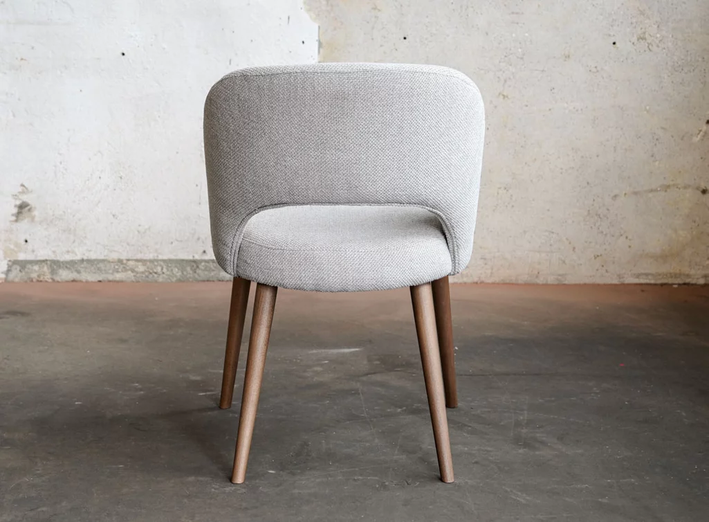 Stoffstuhl Ansicht der Rückenlehne von hinten