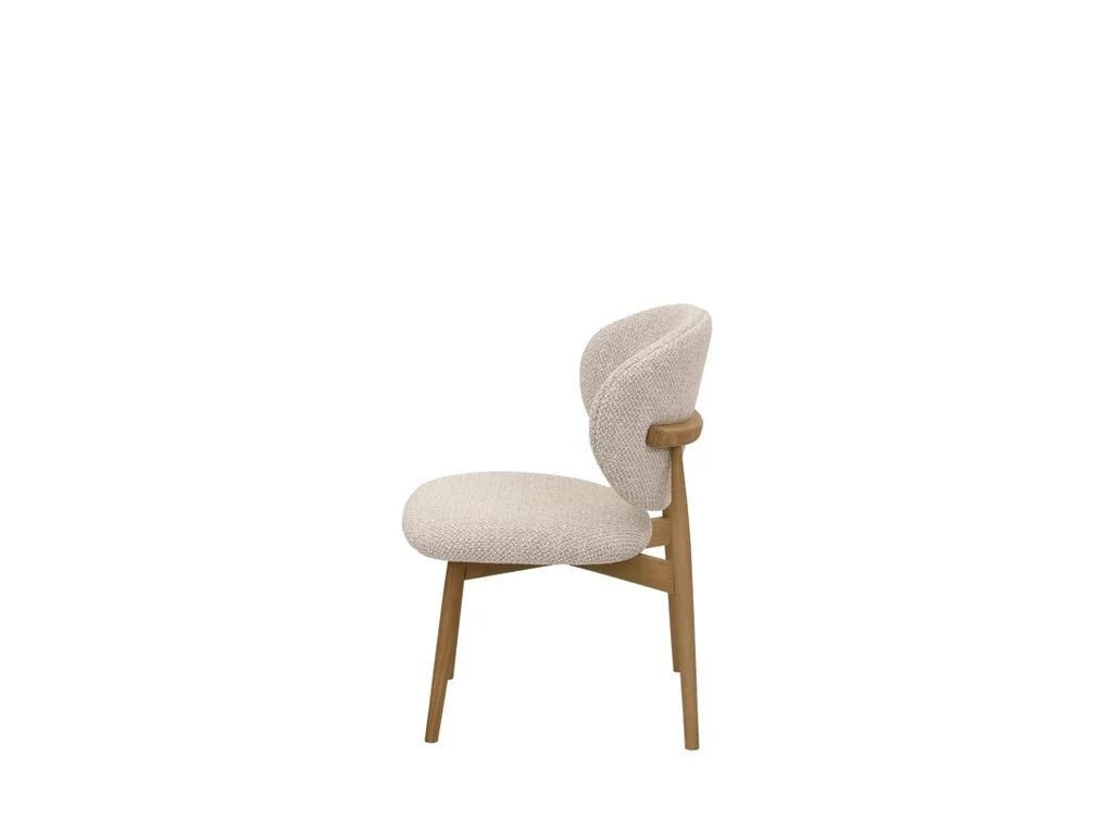 Scandi Stuhl Seitenansicht gepolstert