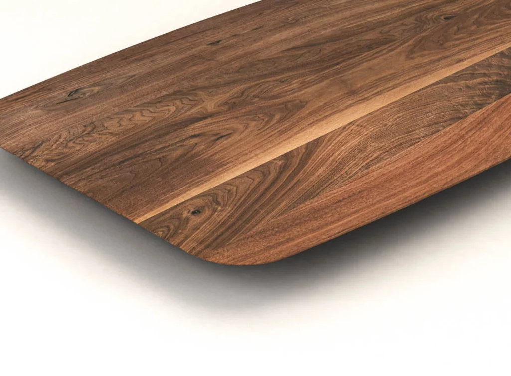 Tischplatte nach Maß in Bootsform aus massivem Nussbaum