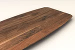 Tischplatte massiv aus Nussbaum nach Deinem Maß gefertigt